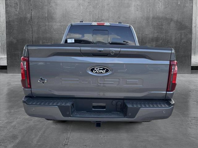 2025 Ford F-150 XLT photo 4