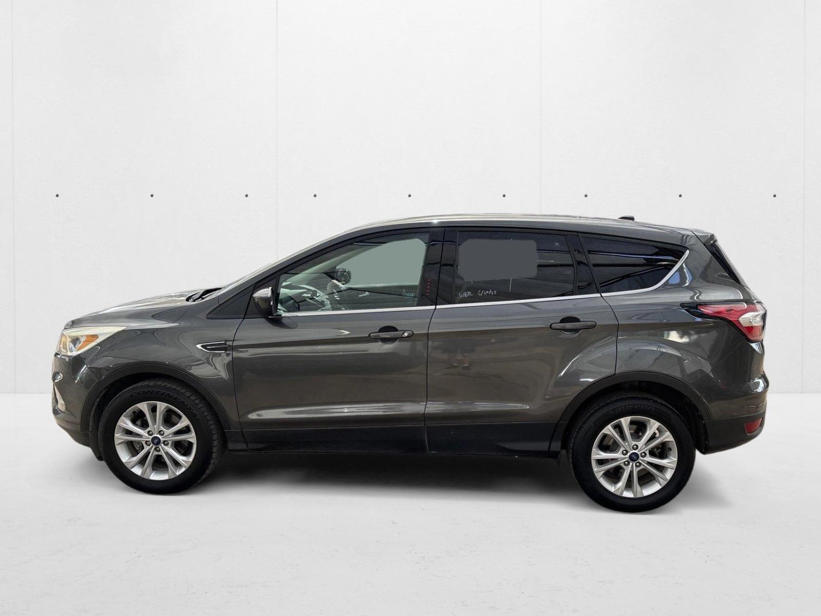 Used 2017 Ford Escape SE with VIN 1FMCU0GD9HUC78017 for sale in Burleson, TX