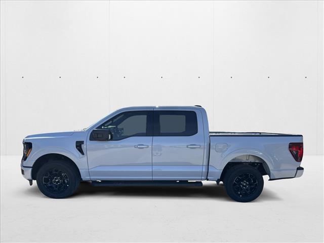 2025 Ford F-150 XLT photo 2