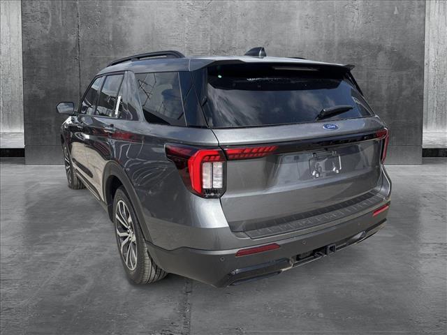 2025 Ford Explorer ST-Line photo 4