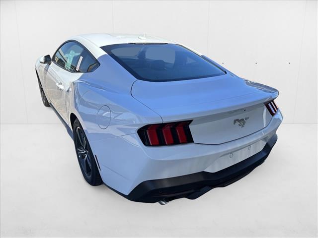 2025 Ford Mustang EcoBoost photo 3