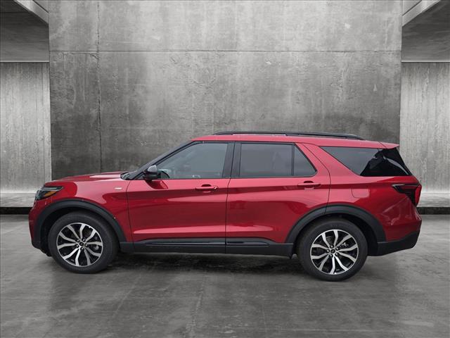 2025 Ford Explorer ST-Line photo 2