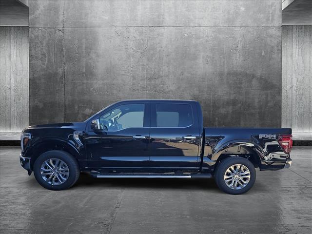 2025 Ford F-150 Lariat photo 2