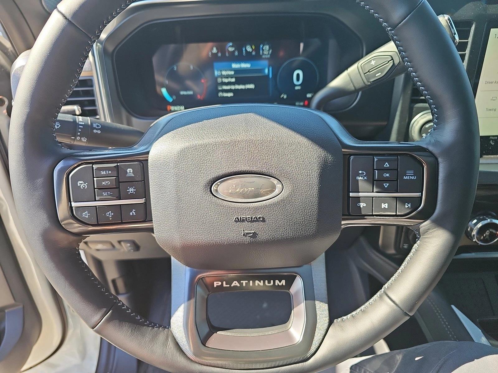 2026 Ford F-250 Super Duty Platinum - Photo 17