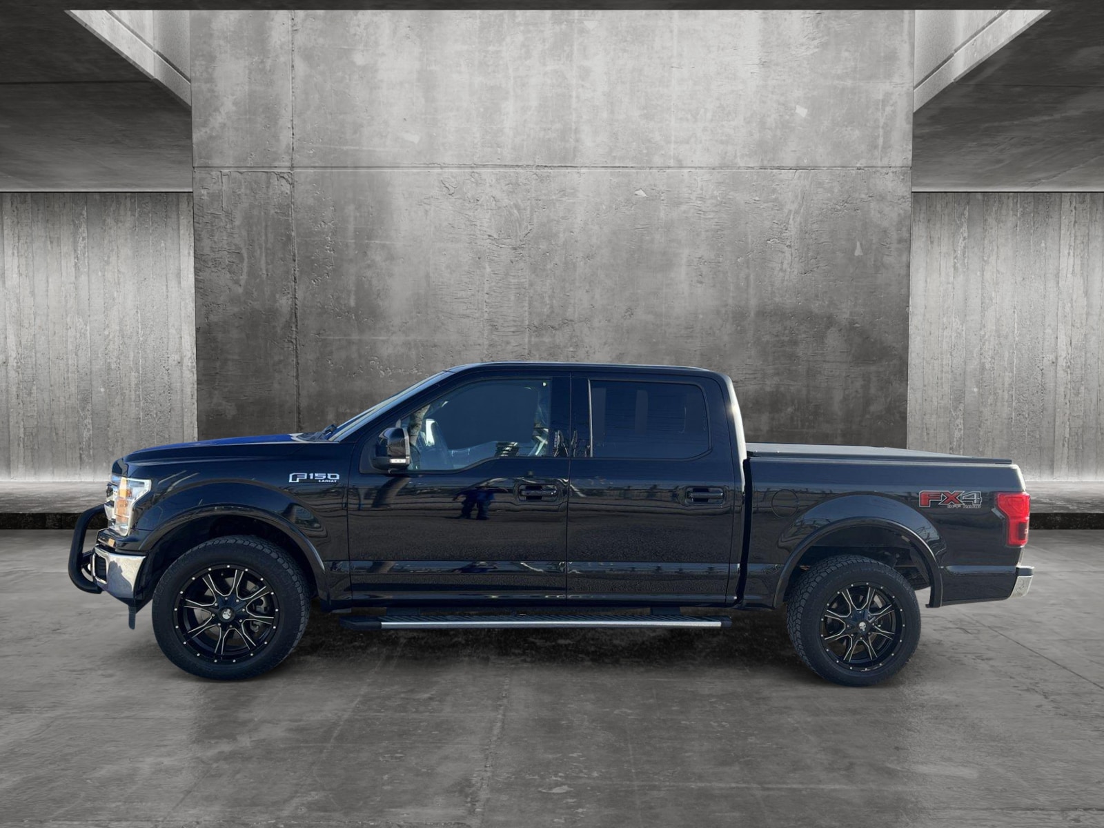 Used 2019 Ford F-150 Lariat with VIN 1FTEW1E56KKC71246 for sale in Burleson, TX