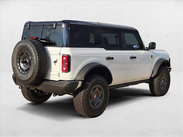 2025 Ford Bronco Badlands photo 2