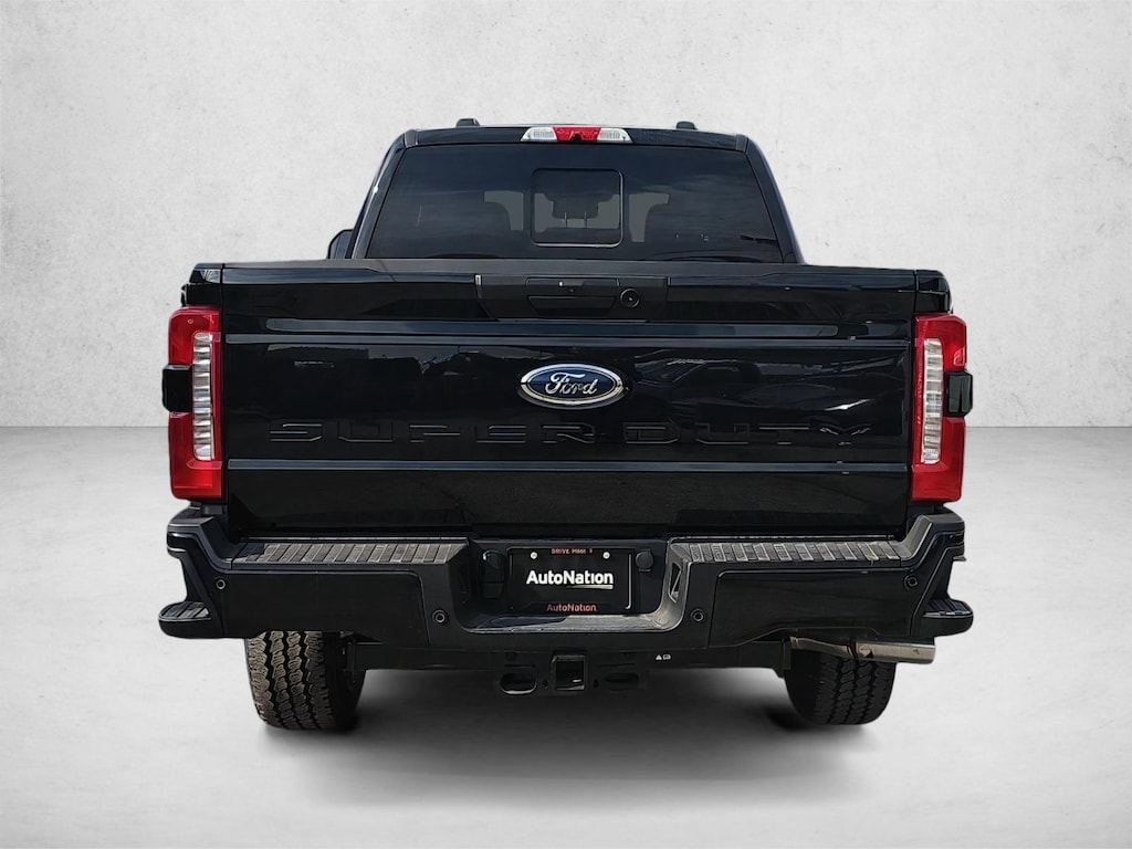 New 2026 Ford F-250 XL Truck Crew Cab