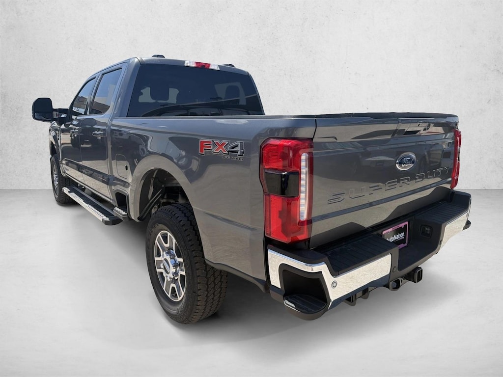 New 2026 Ford F-250 LARIAT Truck Crew Cab