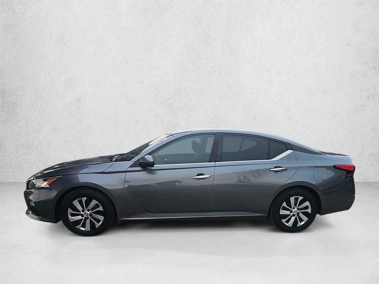 2019 Nissan Altima 2.5 S photo 2
