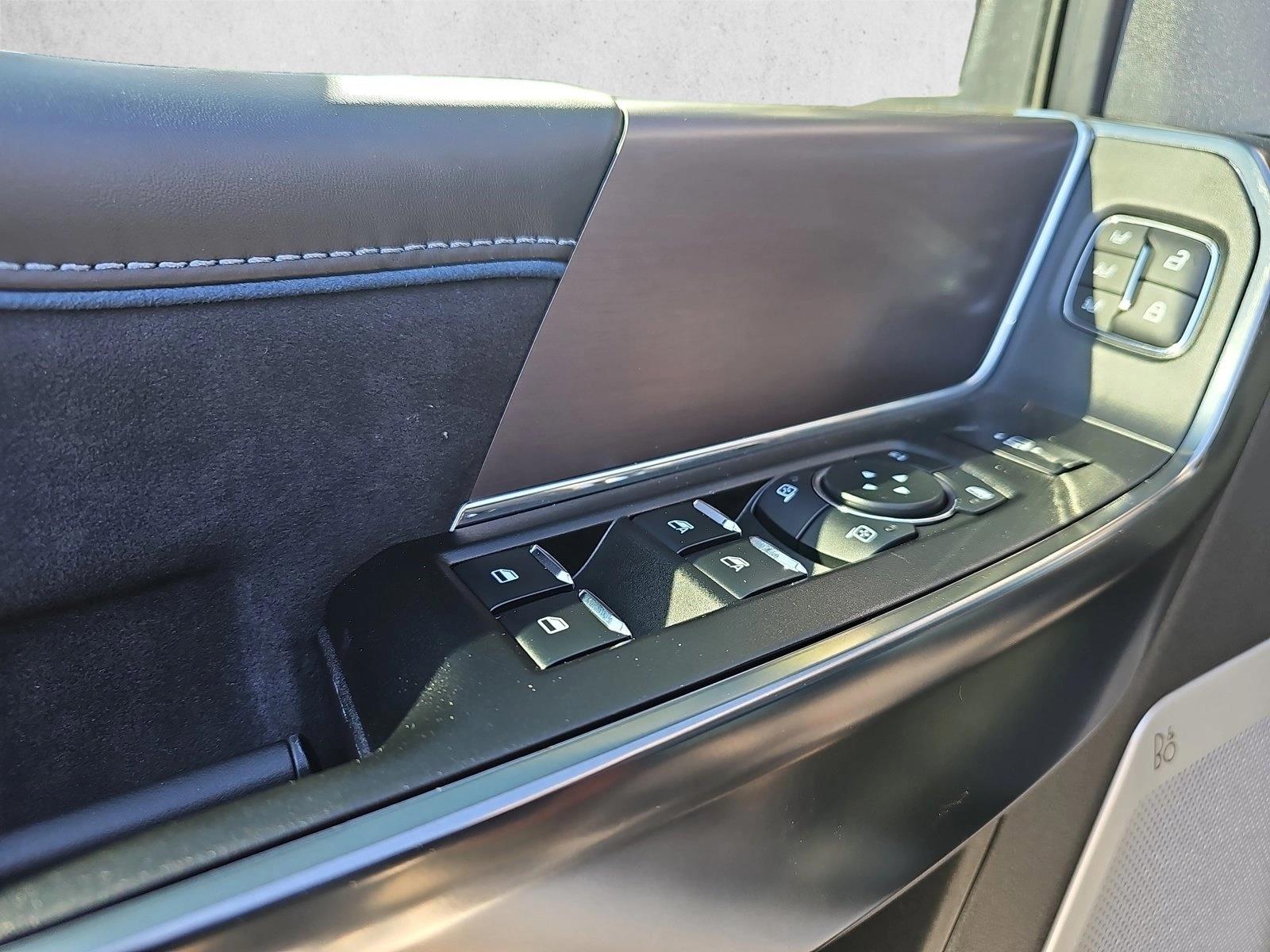 2026 Ford F-250 Super Duty Platinum - Photo 15