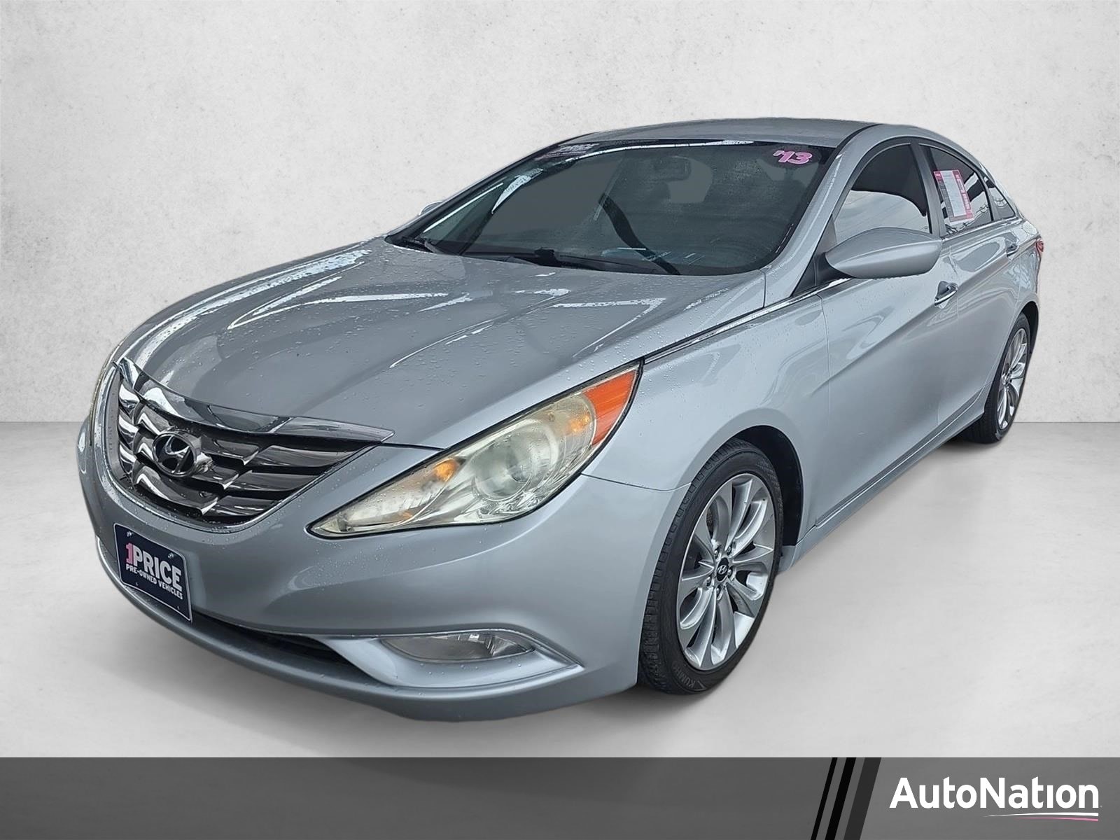 2013 Hyundai Sonata SE I4 A/T's photo