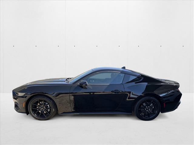 2025 Ford Mustang EcoBoost photo 2