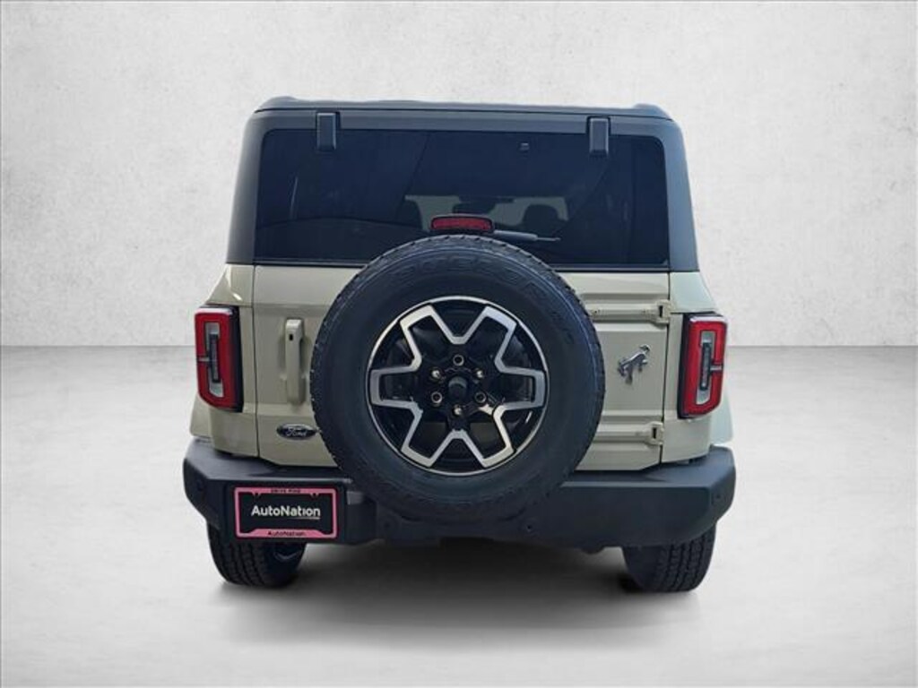 New 2025 Ford Bronco Outer Banks SUV