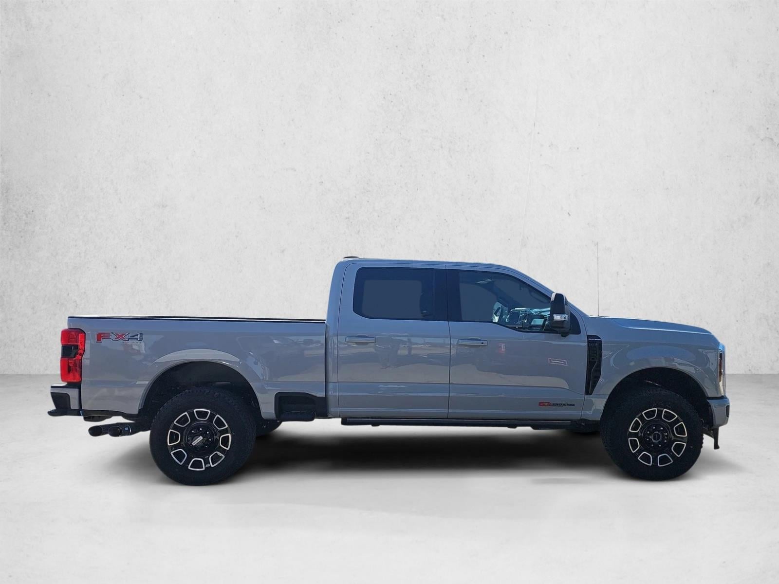 2026 Ford F-250 Super Duty Platinum - Photo 6