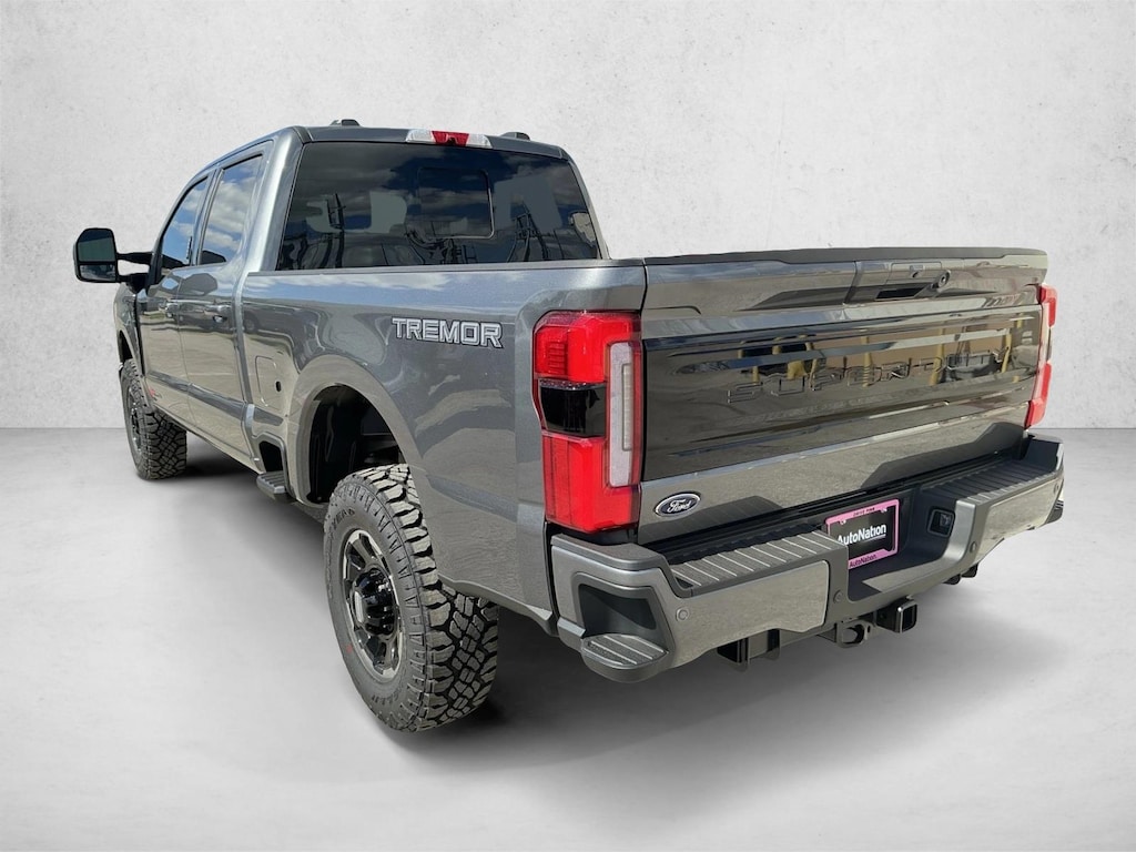 New 2026 Ford F-250 Platinum Truck Crew Cab