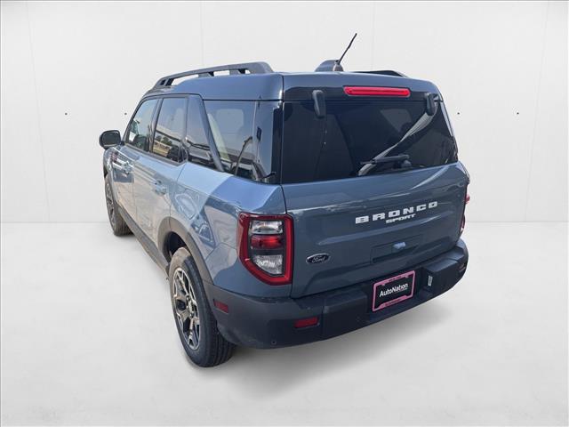 2025 Ford Bronco Sport Outer Banks photo 3