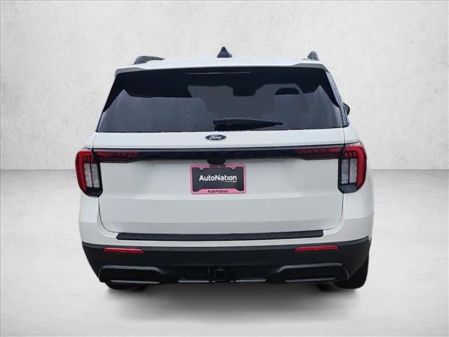 2026 Ford Explorer ST-Line photo 4