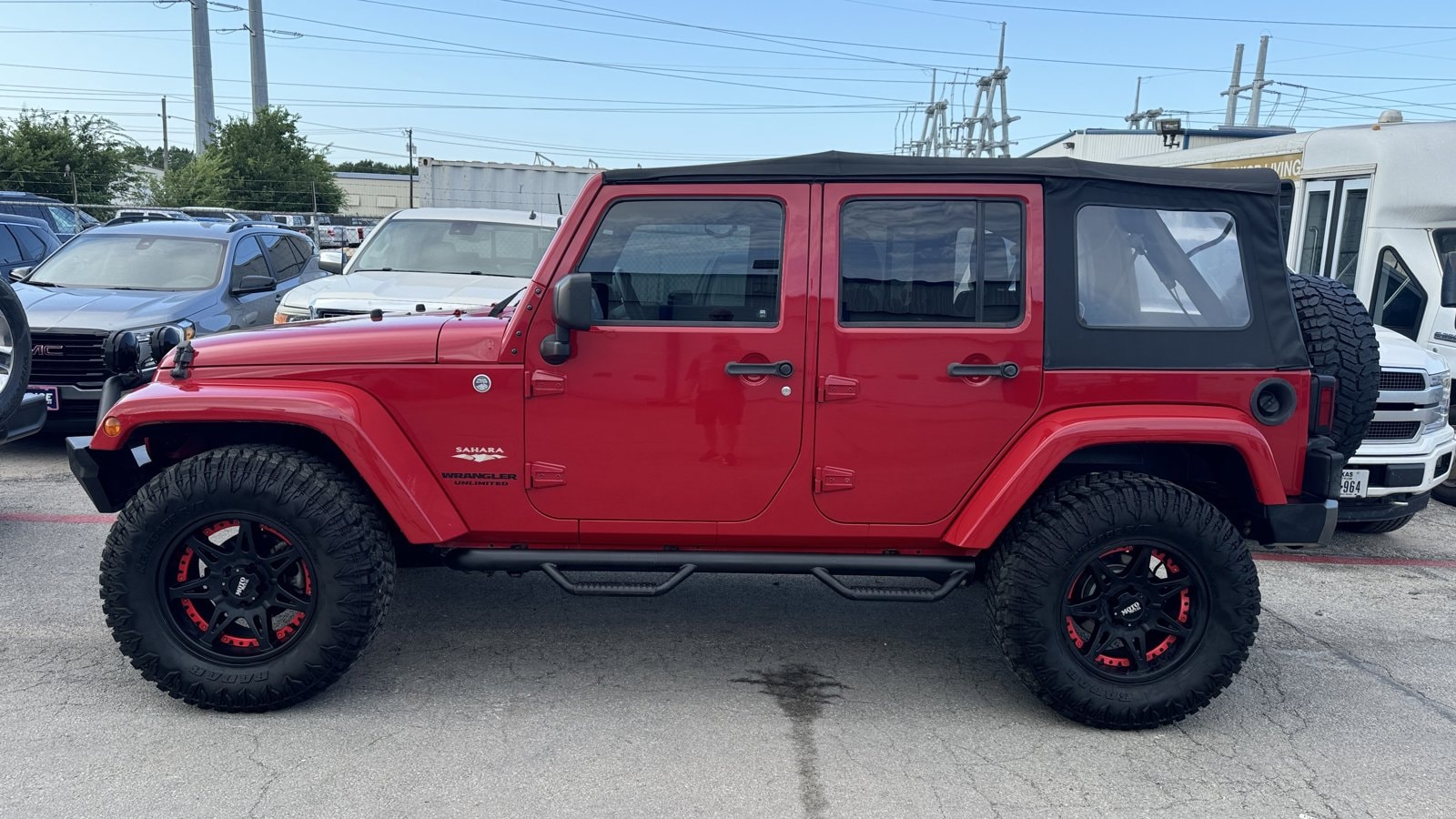 Used 2014 Jeep Wrangler Unlimited Altitude with VIN 1C4BJWEGXEL301976 for sale in Burleson, TX