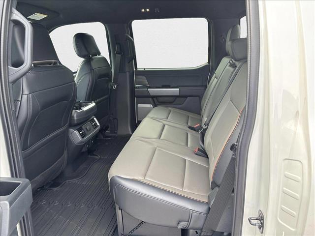 2025 Ford F-150 Lariat photo 4