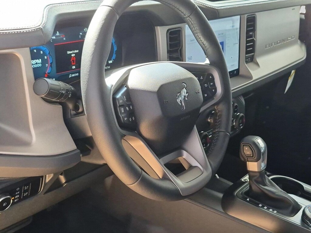 New 2026 Ford Bronco Outer Banks SUV