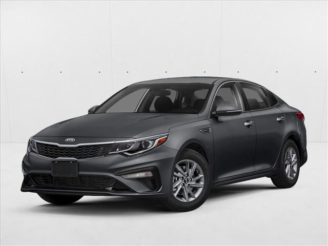 2019 Kia Optima LX's photo