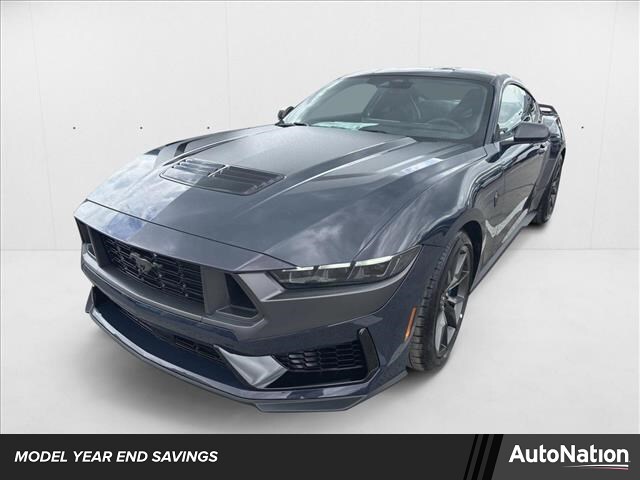 2025 Ford Mustang Dark Horse's photo