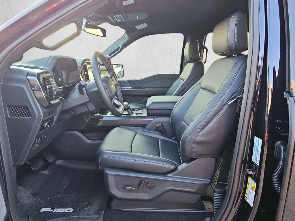New 2026 Ford F-150 LARIAT Truck SuperCrew Cab
