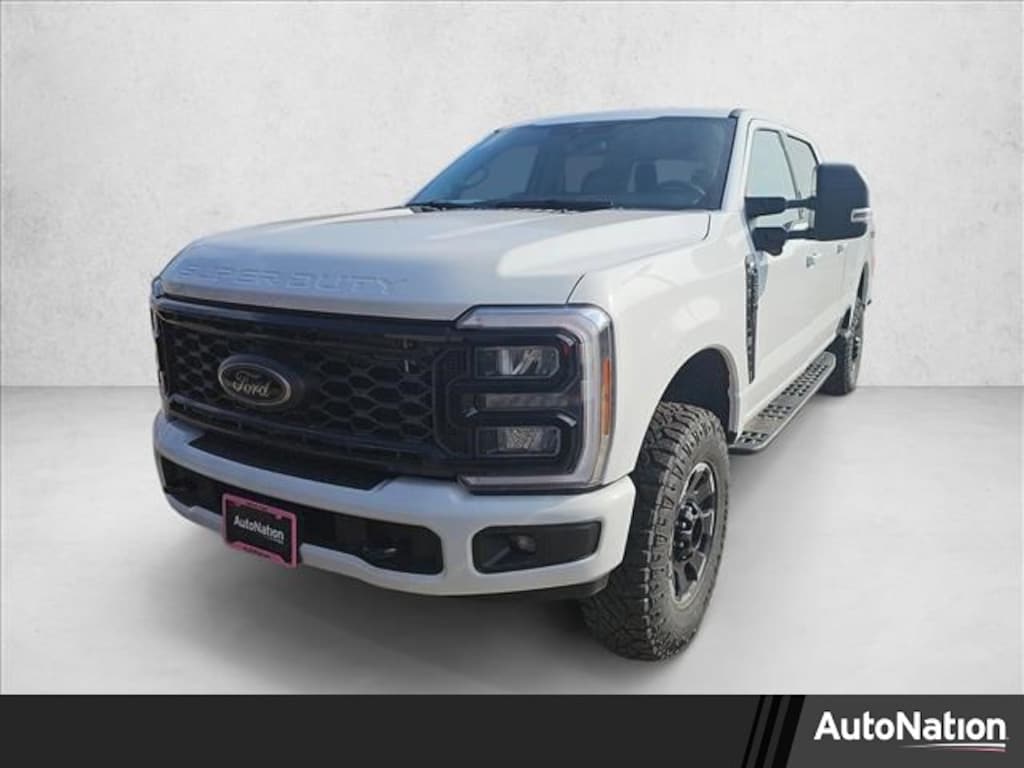 New 2026 Ford F-250 XLT Truck Crew Cab