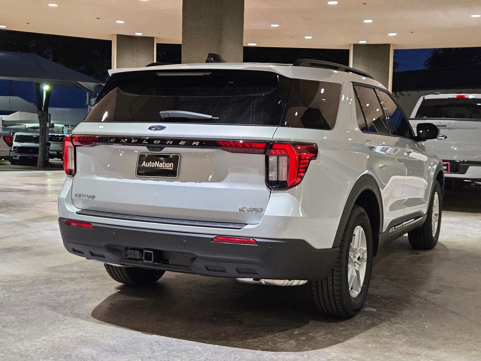 New 2026 Ford Explorer Active w/200A Pkg SUV