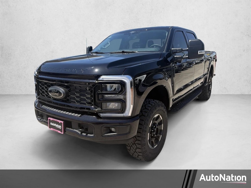 New 2026 Ford F-250 XLT Truck Crew Cab