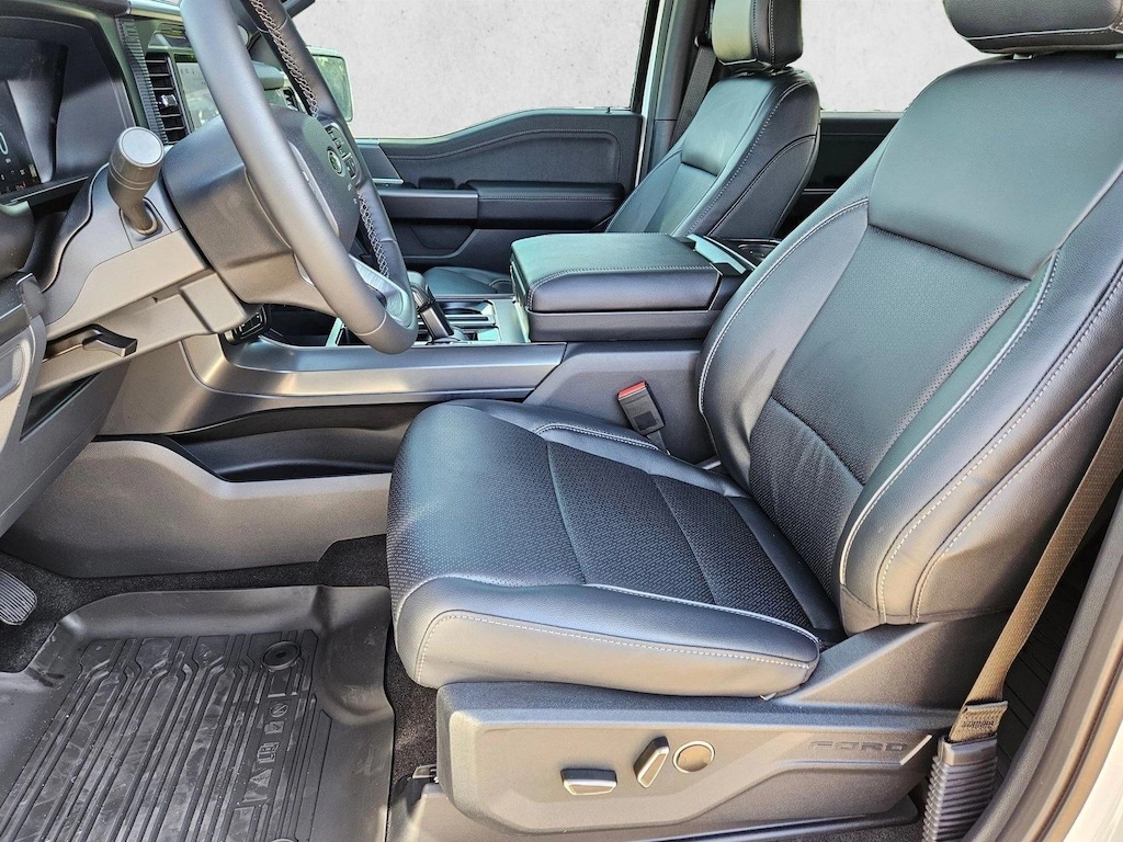 New 2026 Ford F-150 LARIAT Truck SuperCrew Cab