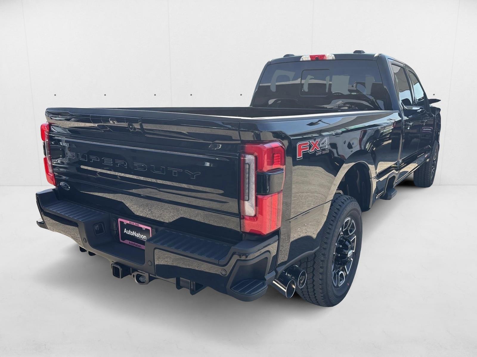 2026 Ford F-350 Super Duty Platinum - Photo 6
