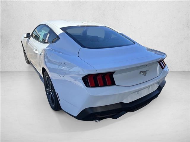 2025 Ford Mustang EcoBoost photo 3