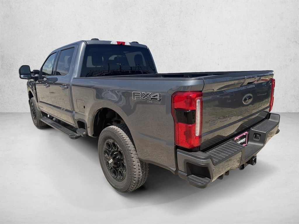 New 2026 Ford F-250 LARIAT Truck Crew Cab