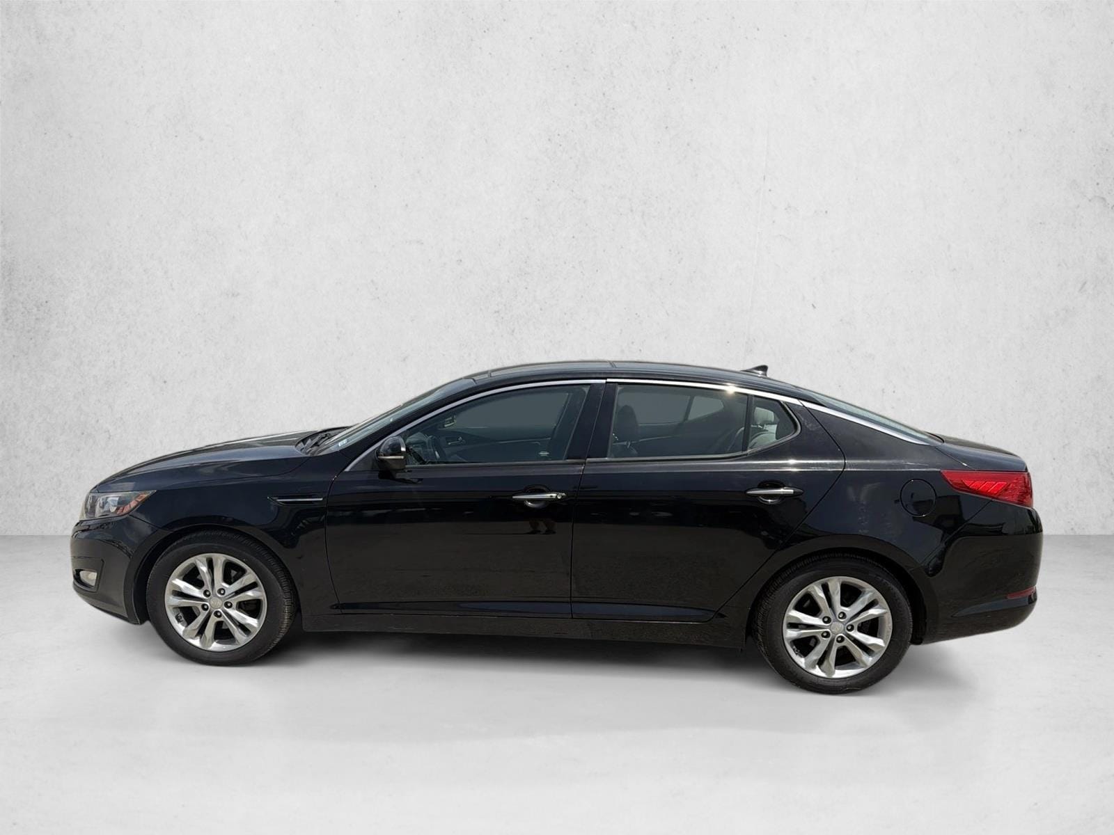 Used 2013 Kia Optima EX with VIN 5XXGN4A77DG245496 for sale in Burleson, TX