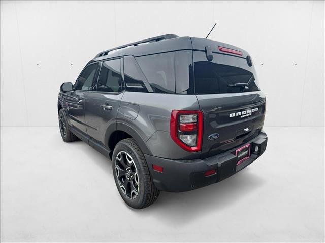 2025 Ford Bronco Sport Outer Banks photo 3