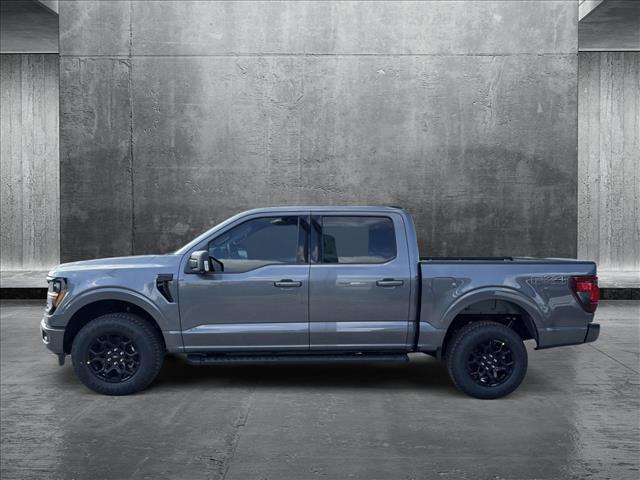 2025 Ford F-150 XLT photo 2