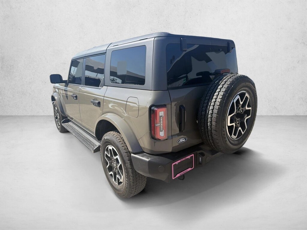 New 2026 Ford Bronco Outer Banks SUV