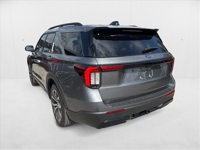 2025 Ford Explorer ST-Line photo 3