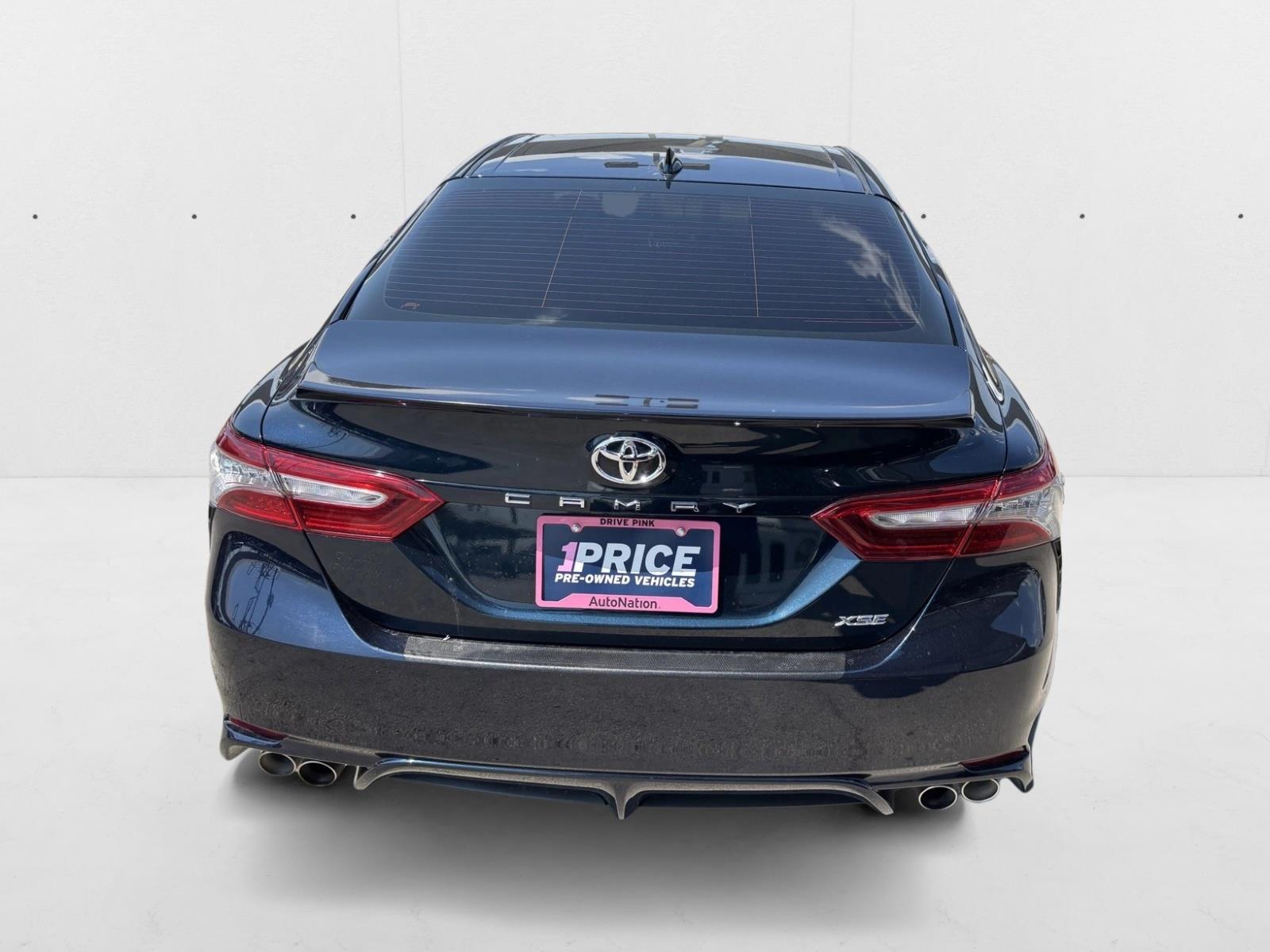 2019 Toyota Camry XSE photo 4