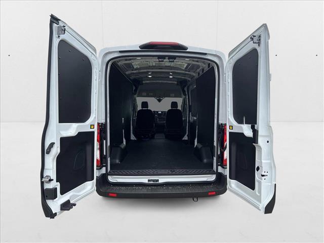 2025 Ford Transit photo 4