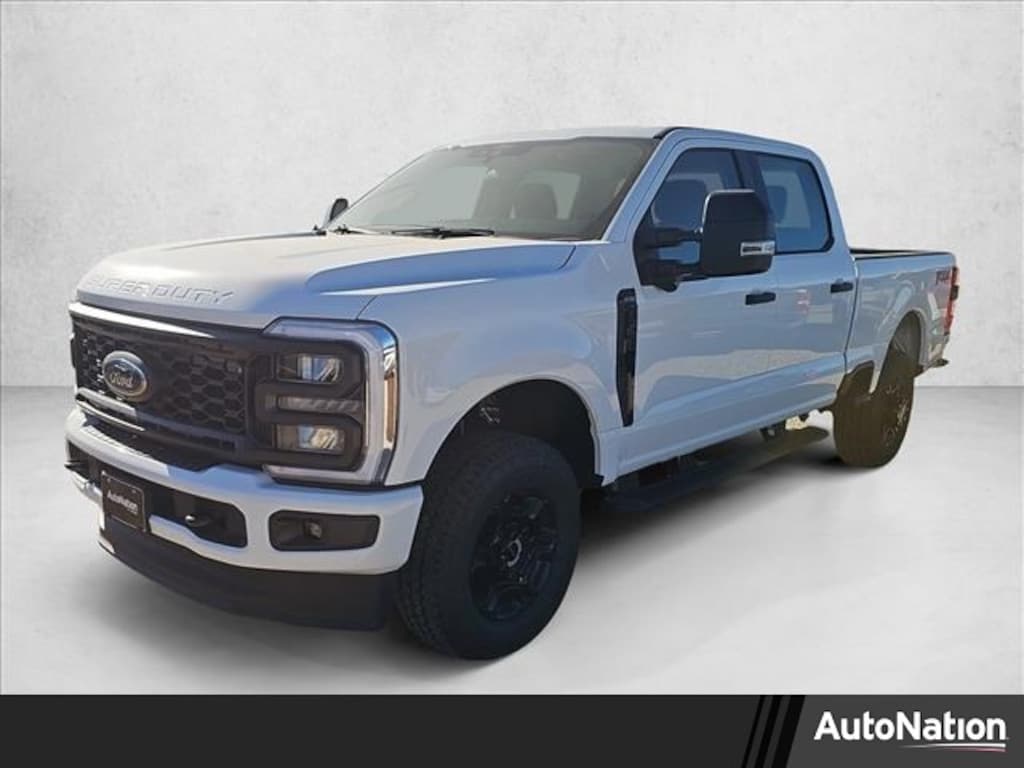 New 2026 Ford F-250 XL Truck Crew Cab