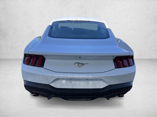2025 Ford Mustang EcoBoost photo 4