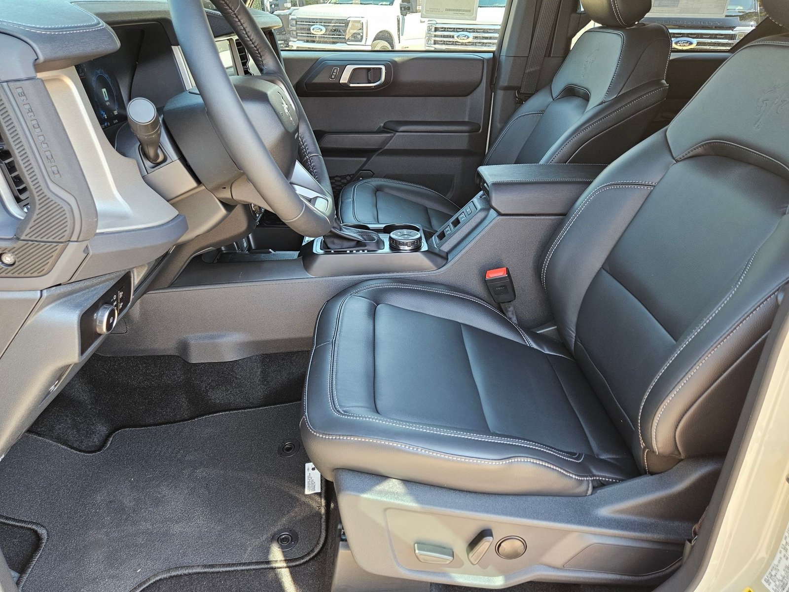 New 2026 Ford Bronco Outer Banks SUV
