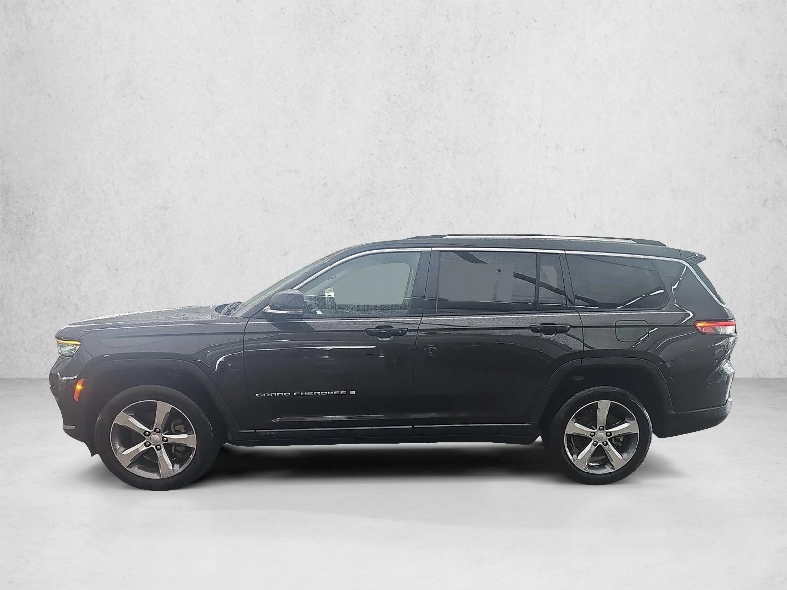 2022 Jeep Cherokee Limited photo 2