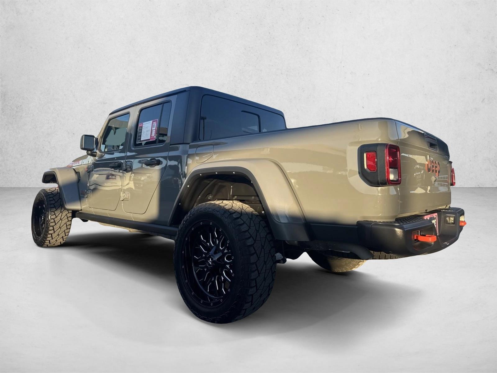 2022 Jeep Gladiator Mojave photo 2