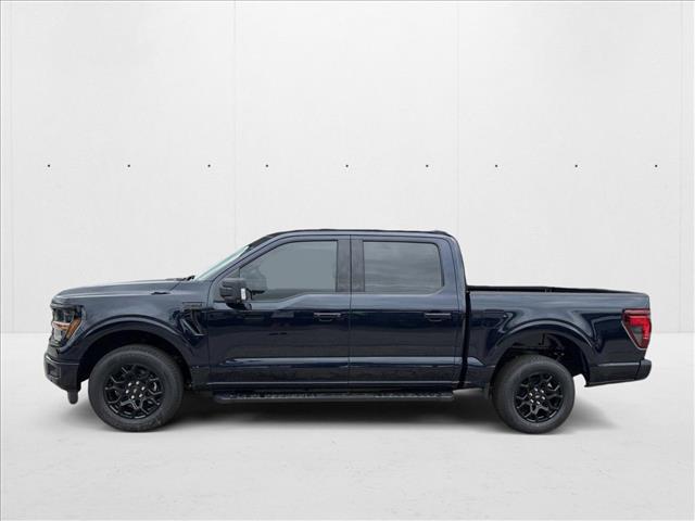 2025 Ford F-150 XLT photo 2