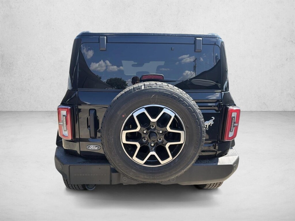New 2026 Ford Bronco Outer Banks SUV