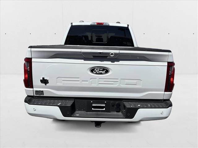2025 Ford F-150 XLT photo 4