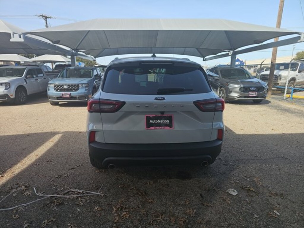 New 2026 Ford Escape ST-Line SUV